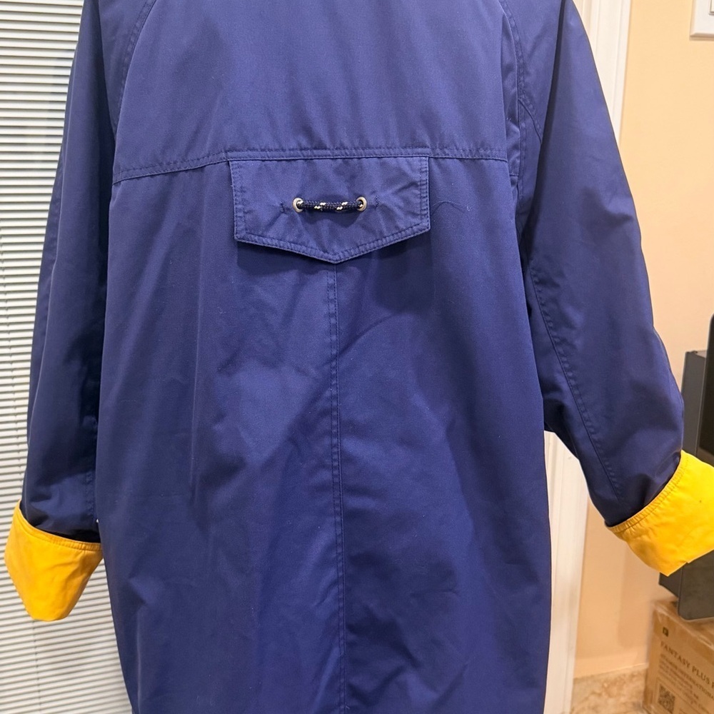 Signature Navy and White Striped Fabric - Picture 4 of 9